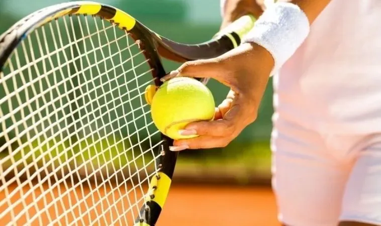 Tìm Hiểu Cá Cược Quần Vợt Iwin Club Từ Cơ Bản Đến Kinh Nghiệm Thắng Kèo